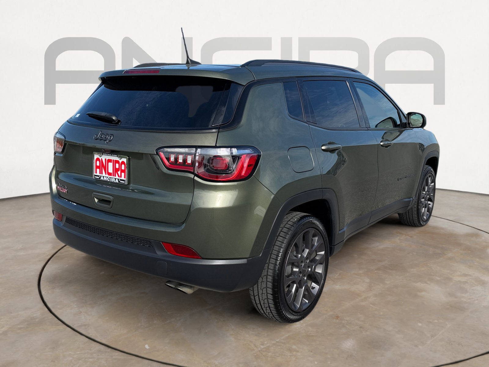 Used 2021 Jeep Compass Latitude AWD/4WD image 11