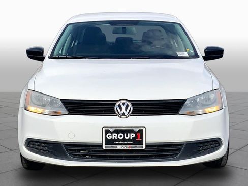 Used 2011 Volkswagen Jetta Sedan FWD image 3