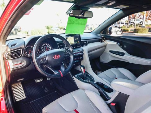 Used 2020 Hyundai Veloster Turbo Ultimate image 11