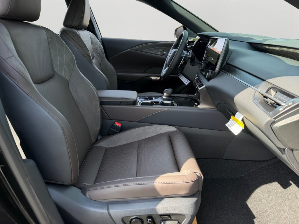 New 2026 Lexus RX 350 w/ Convenience Package AWD/4WD image 5
