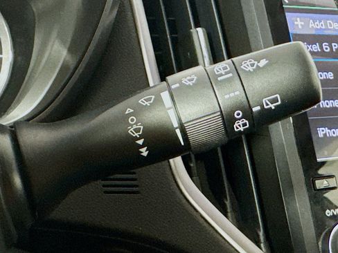 Used 2023 Subaru Crosstrek 2.5i Limited w/ Popular Package #4 image 13