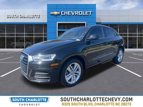 Used 2017 Audi Q3 2.0T Premium FWD image 1