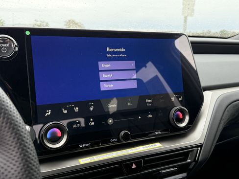 New 2026 Lexus TX 500h AWD image 21