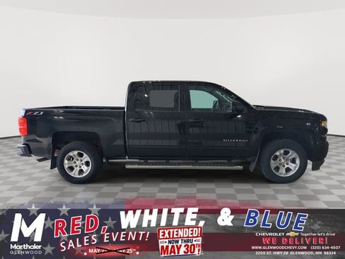 Used 2018 Chevrolet Silverado 1500 LT w/ All Star Edition AWD/4WD image 1