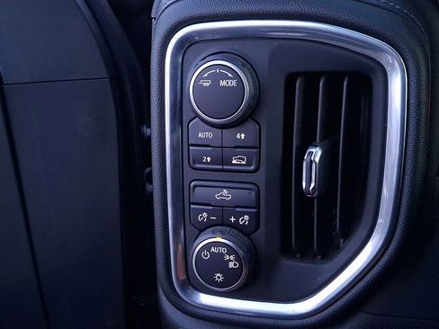 Used 2022 Chevrolet Silverado 1500 LT image 23