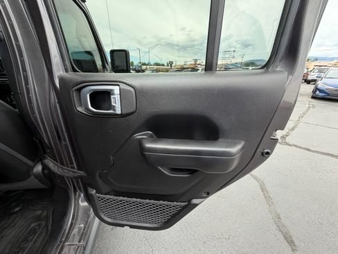 Used 2021 Jeep Wrangler Unlimited Sport AWD/4WD image 16