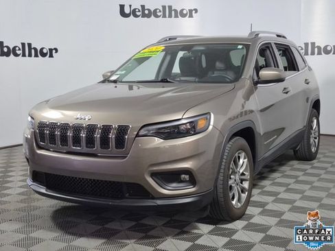Used 2020 Jeep Cherokee Latitude Plus FWD image 3