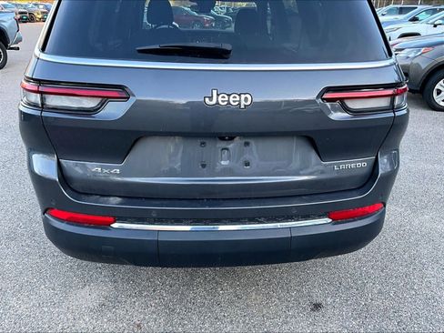 Used 2023 Jeep Grand Cherokee L Laredo AWD/4WD image 7