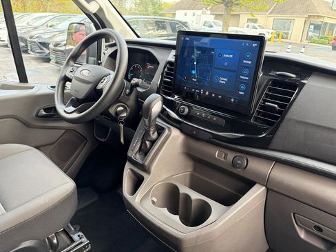 Used 2024 Ford Transit 350 XLT RWD image 26