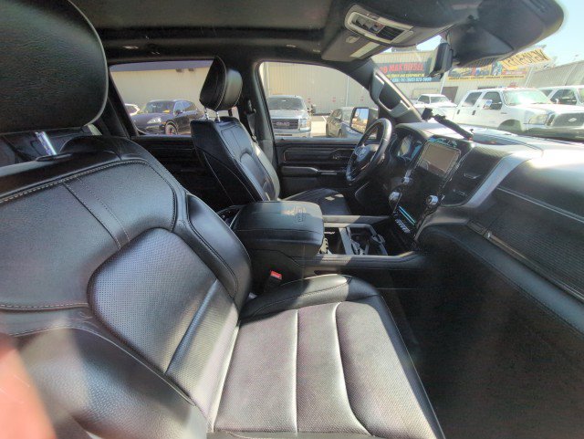 Used 2021 RAM 1500 Limited w/ Night Edition AWD/4WD image 4