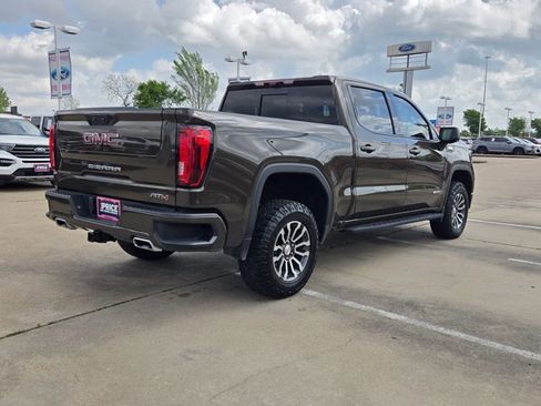 Used 2023 GMC Sierra 1500 AT4 w/ AT4 Premium Package image 5