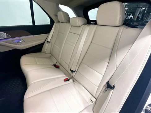 Used 2024 Mercedes-Benz GLE 350 4MATIC image 28