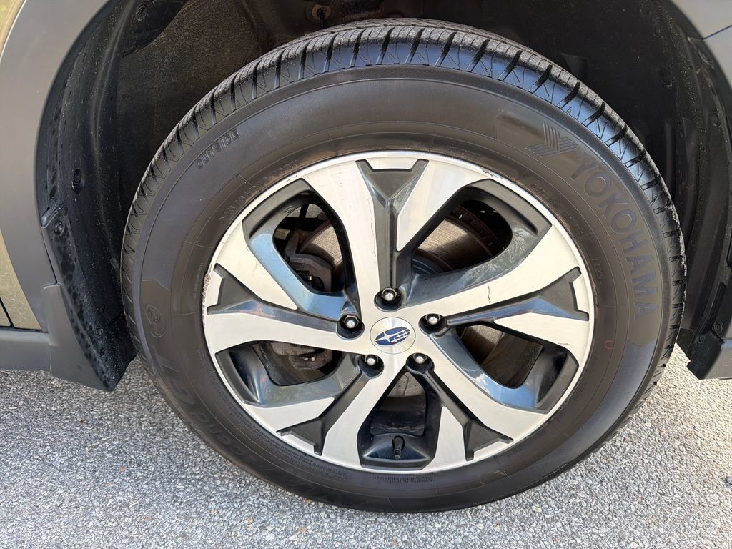 Used 2021 Subaru Outback Limited AWD/4WD image 19