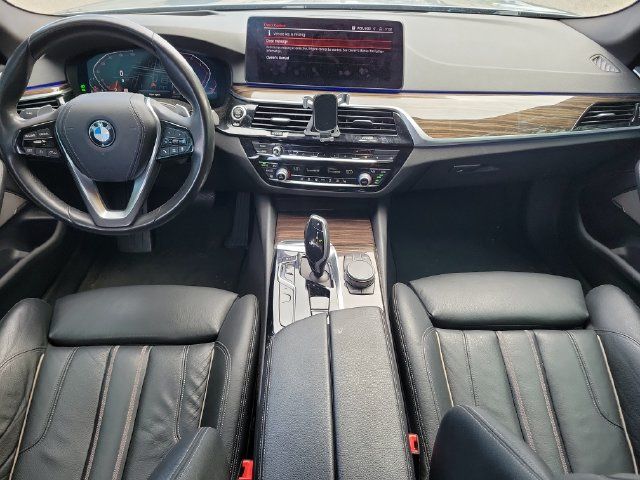 Used 2021 BMW 530i RWD image 16