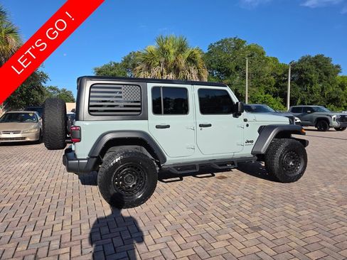 Used 2024 Jeep Wrangler Unlimited Sport AWD/4WD image 11