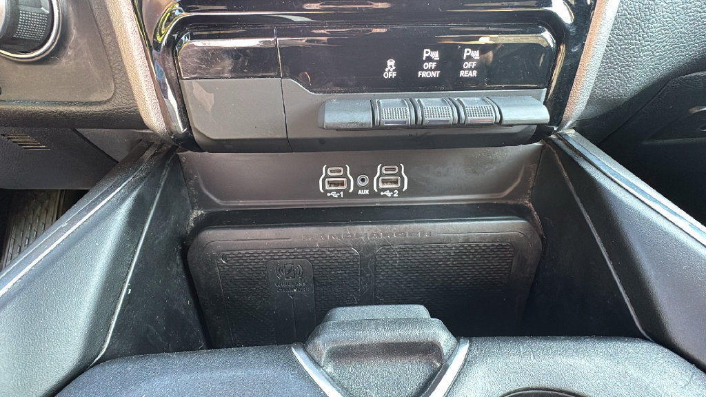 Used 2025 RAM 1500 Big Horn AWD/4WD image 23