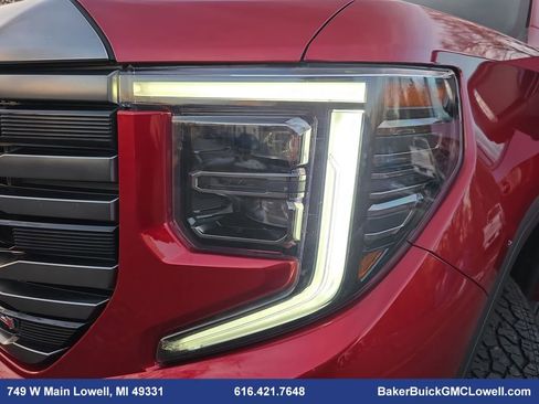 Used 2024 GMC Sierra 1500 AT4 w/ Technology Package image 33