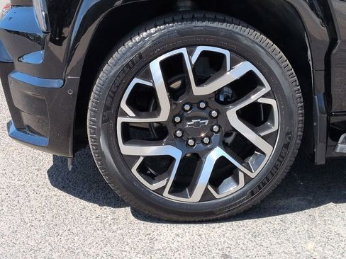 Certified 2024 Chevrolet Silverado EV RST AWD/4WD image 34