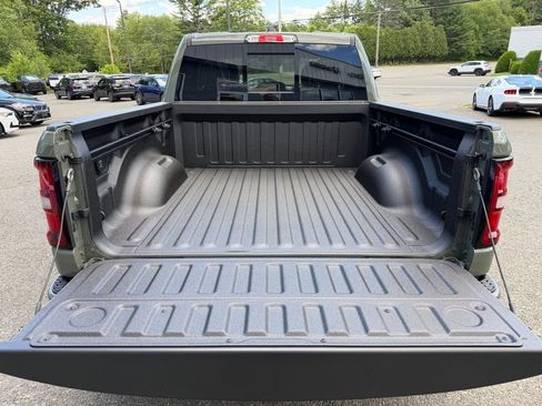 New 2026 RAM 1500 Express AWD/4WD image 18