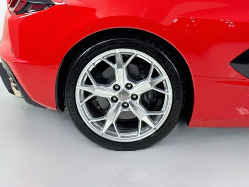 Used 2020 Chevrolet Corvette Stingray Coupe w/ 1LT RWD image 37