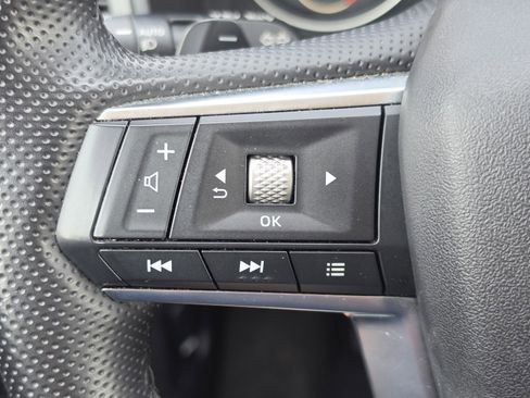 Used 2024 Mitsubishi Outlander SE AWD/4WD image 19