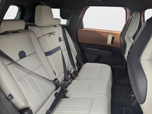 Certified 2025 MINI Cooper Countryman SE image 17