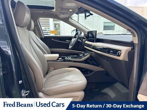 Certified 2023 Lincoln Nautilus Reserve w/ Luxury Package AWD/4WD image 23