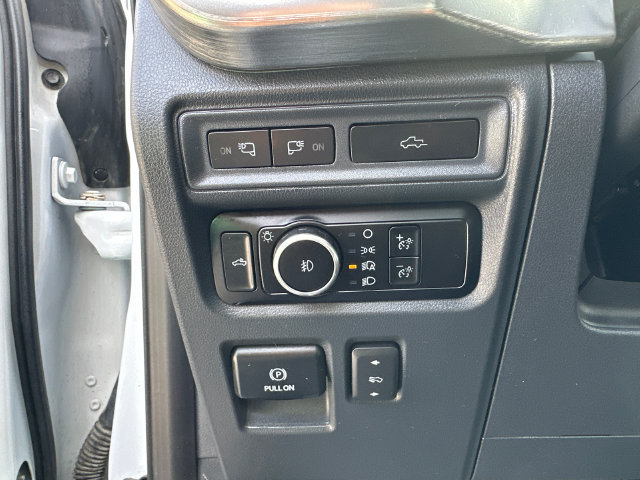 Used 2023 Ford F150 Lariat AWD/4WD image 33