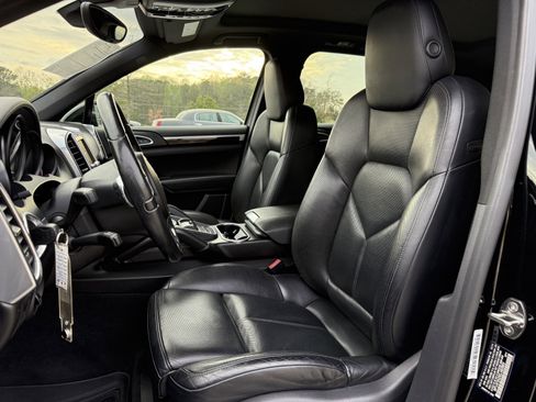 Used 2014 Porsche Cayenne Diesel image 35