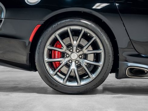 Used 2013 SRT Viper GTS w/ GTS Laguna Interior Pkg image 24