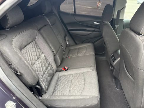 Used 2019 Chevrolet Equinox LT AWD/4WD image 16