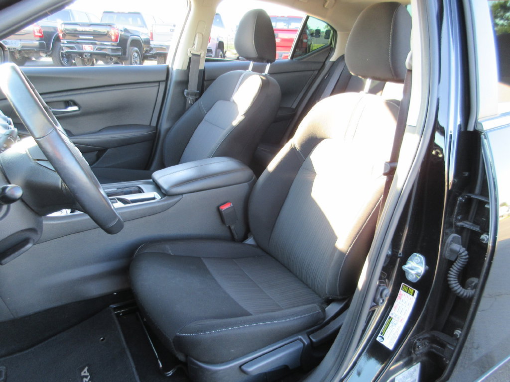 Used 2024 Nissan Sentra SV w/ All-Weather Package FWD image 16