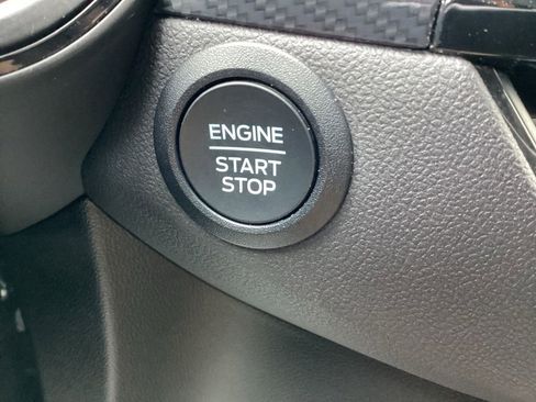 Used 2025 Ford Escape ST-Line image 19