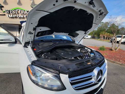 Used 2016 Mercedes-Benz GLE 350 4MATIC w/ Premium Package image 19