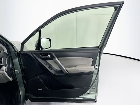 Used 2018 Subaru Forester 2.5i Limited image 33