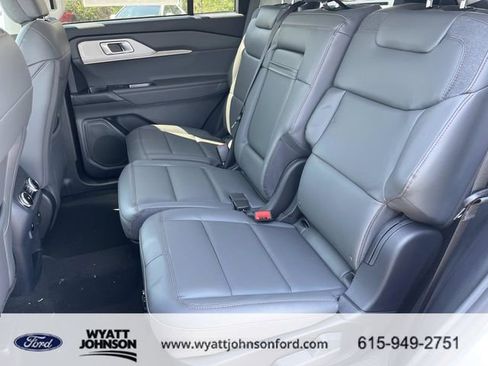 New 2026 Ford Explorer Active image 18