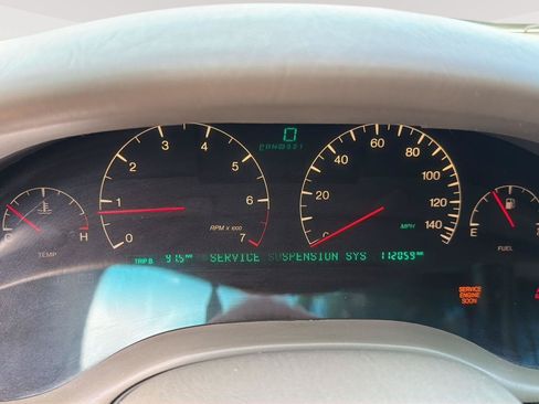 Used 2003 Cadillac Seville STS w/ Preferred Equipment Group FWD image 5