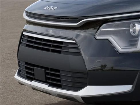 New 2026 Kia Niro EX FWD image 12