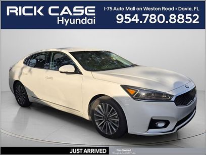 Used 2018 Kia Cadenza Premium