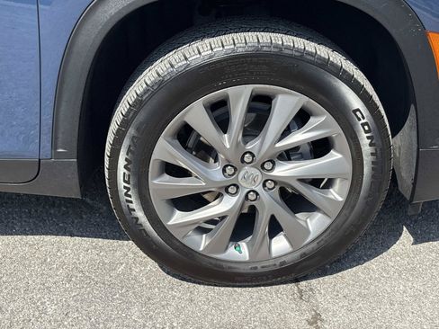 Used 2026 Buick Enclave Preferred w/ Power Package FWD image 10