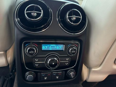Used 2016 Jaguar XJ L Portfolio image 29
