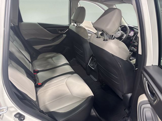 Used 2024 Subaru Forester Limited AWD/4WD image 32