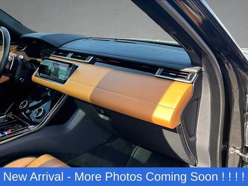 Used 2019 Land Rover Range Rover Velar R-Dynamic SE AWD/4WD image 13