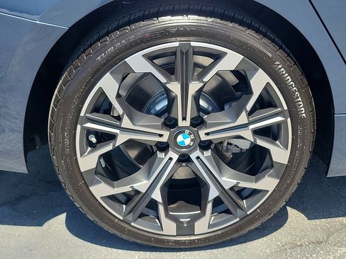 Used 2026 BMW 330i Sedan w/ Premium Package RWD image 6