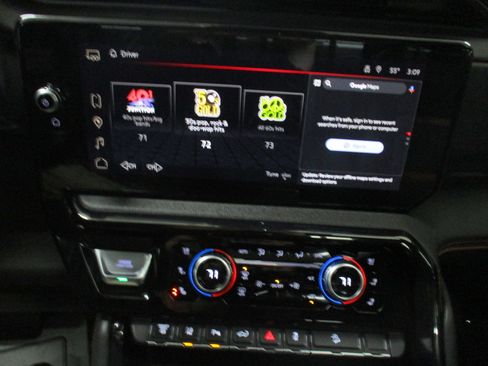 Used 2024 GMC Sierra 2500 AT4 w/ AT4 Premium Plus Package image 59