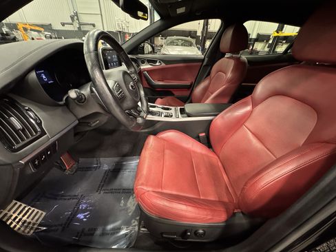 Used 2020 Kia Stinger GT image 17