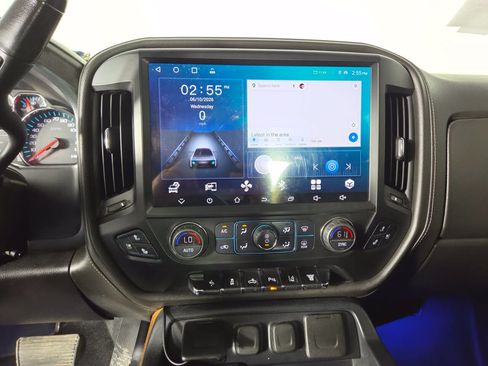 Used 2018 Chevrolet Silverado 2500 High Country AWD/4WD image 32