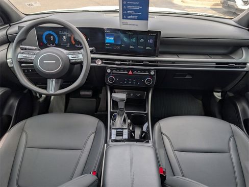 Certified 2026 Hyundai Santa Cruz SEL image 9