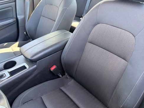 Certified 2025 Nissan Altima 2.5 SV FWD image 20