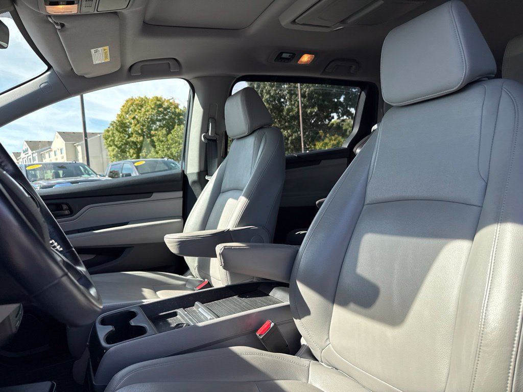 Used 2019 Honda Odyssey EX-L image 2